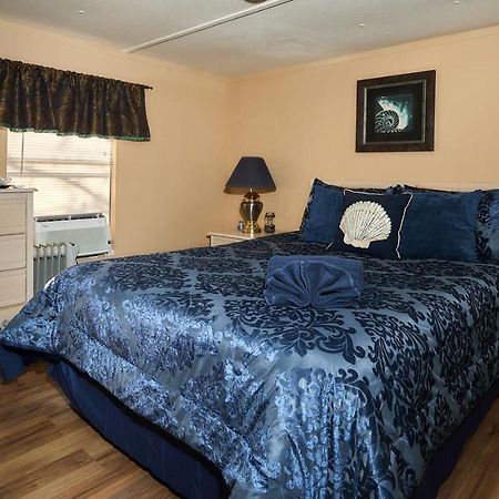 Room In Bb - Pleasant Days Bb Tropical Master Suite Homosassa Exterior foto