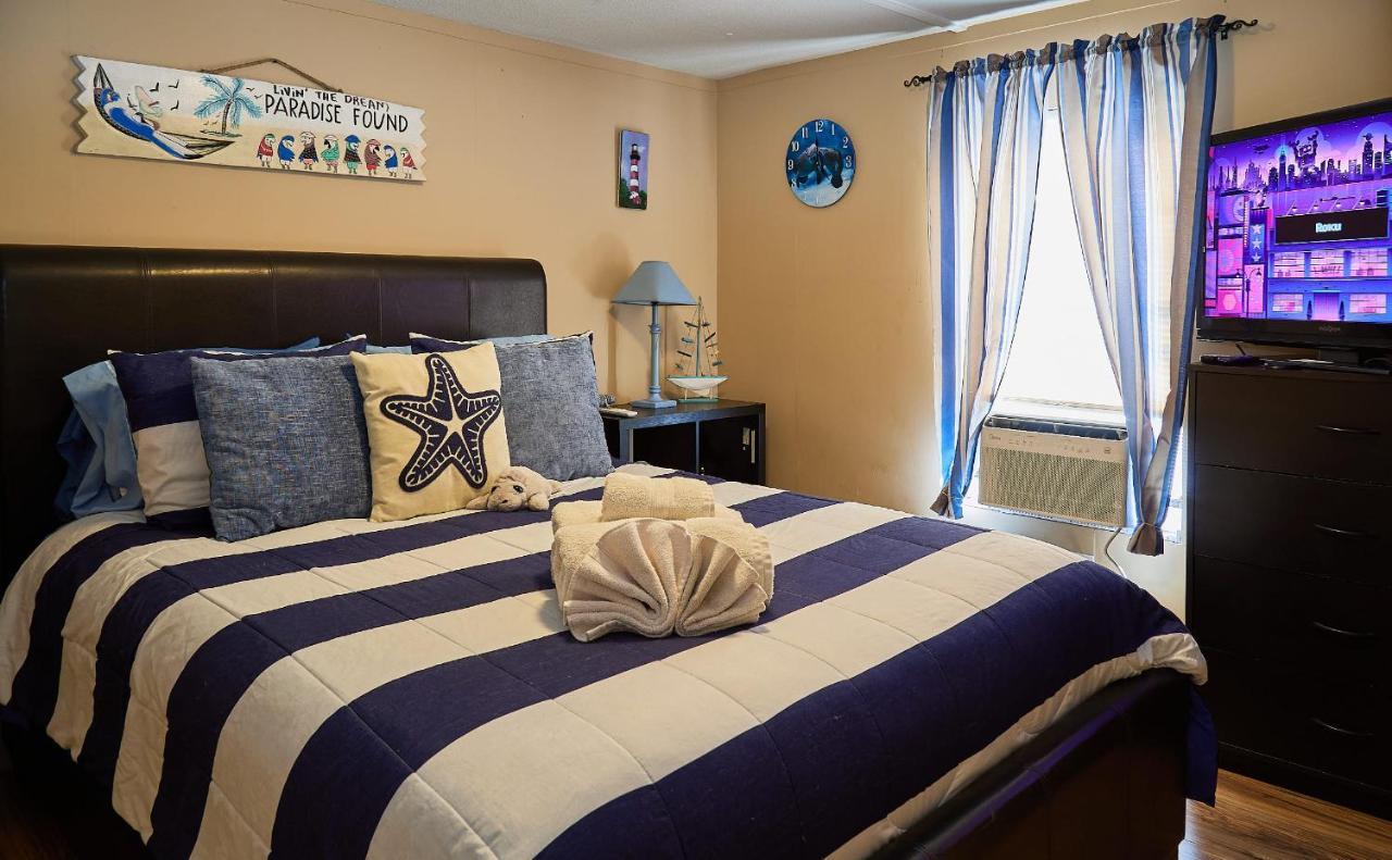 Room In Bb - Pleasant Days Bb Tropical Master Suite Homosassa Exterior foto